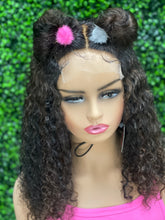 Load image into Gallery viewer, Girlfriend Bob