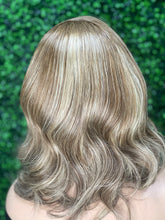 Load image into Gallery viewer, Holli Honey Blonde Unit